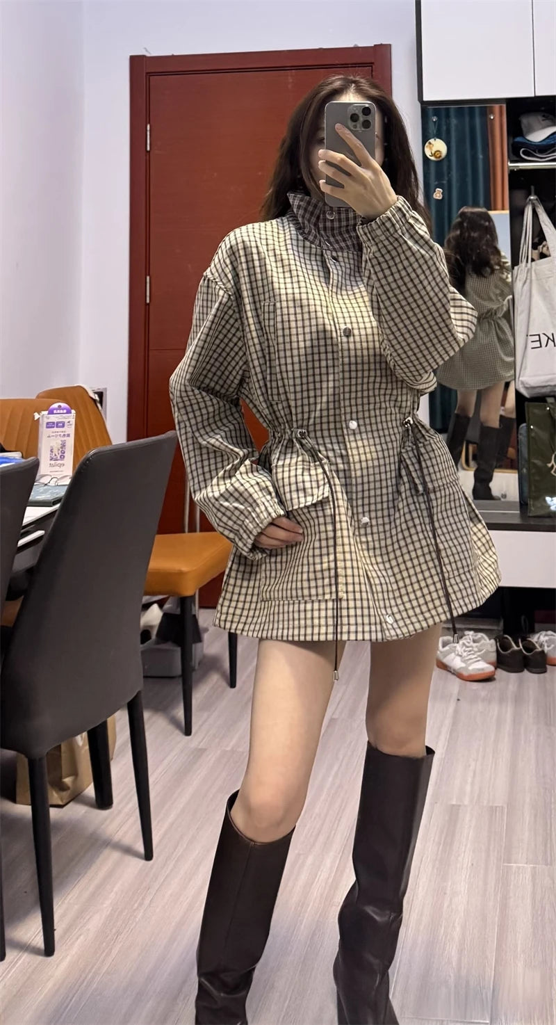 Chaqueta Isabel de cuadros con cuello alto