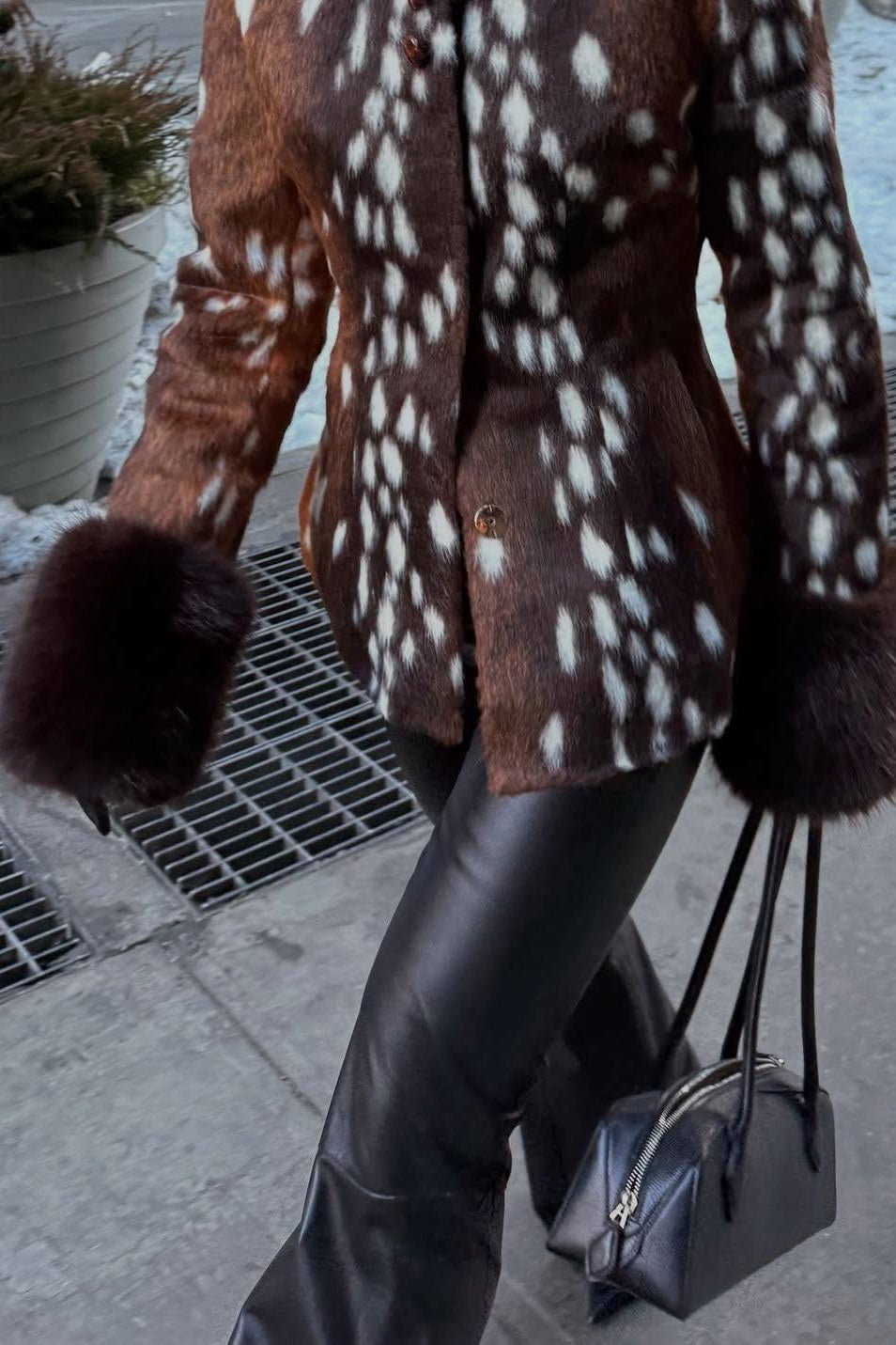 ZEYA - Anne Contrast Cuff Faux Fur Jacket