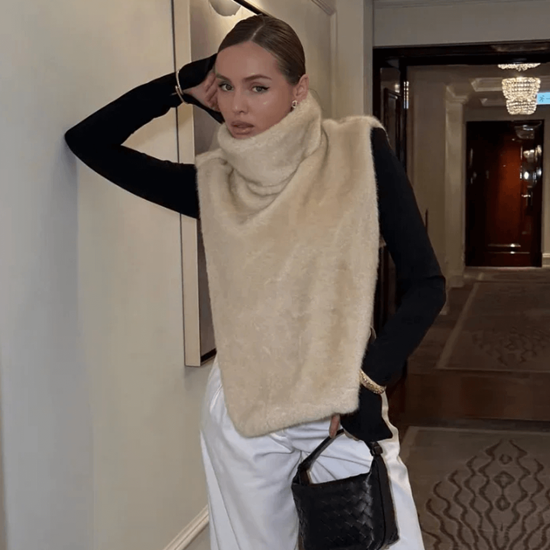 ZEYA - Carina Faux Fur Turtleneck Vest