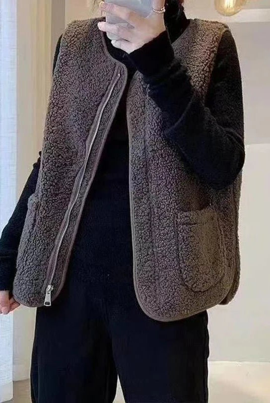 ZEYA - Fiona Fleece Vest Jacket