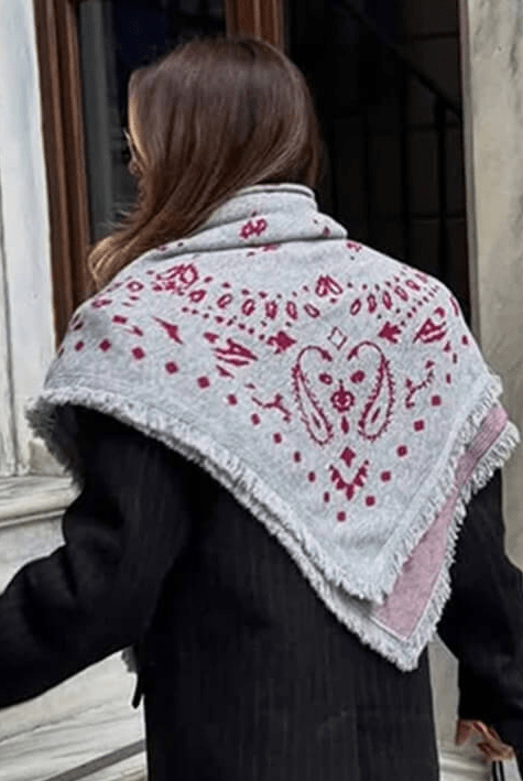 ZEYA - Terry Knitted Fringed Square Scarf