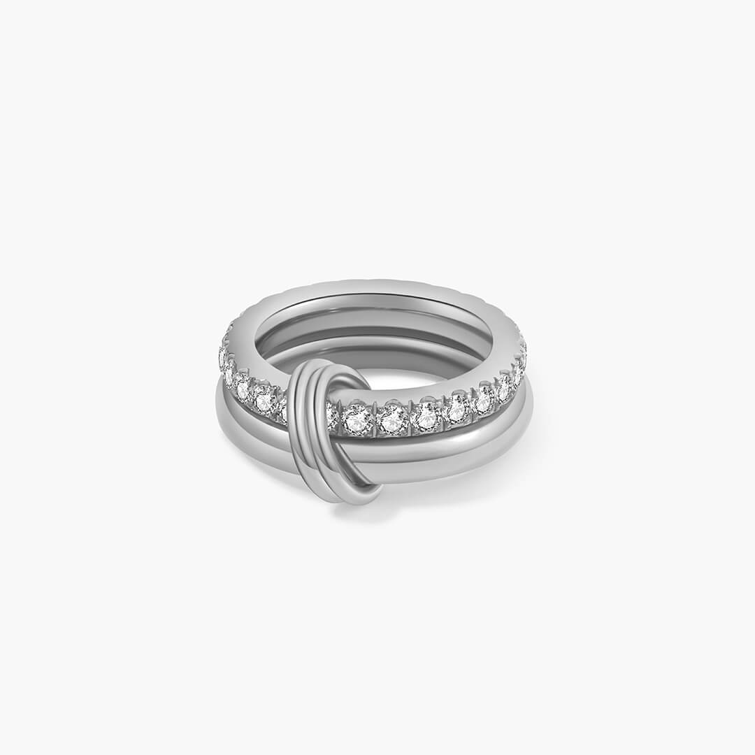 Anillo apilado con banda brillante Aeliana