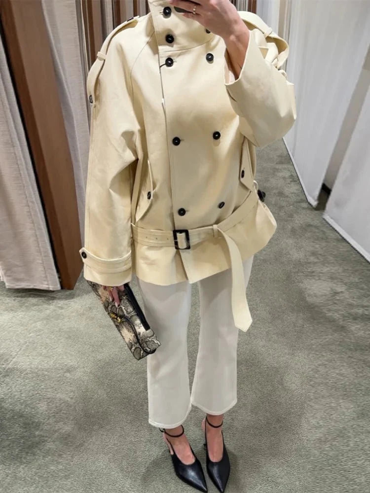 Gabardina entallada Ella con cuello alto