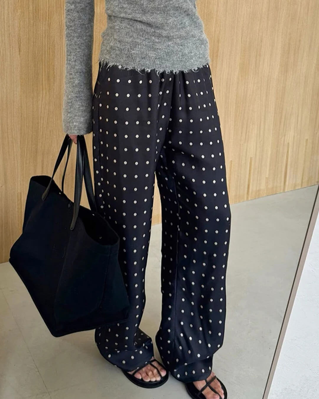 Pantalones de satén Evita con lunares