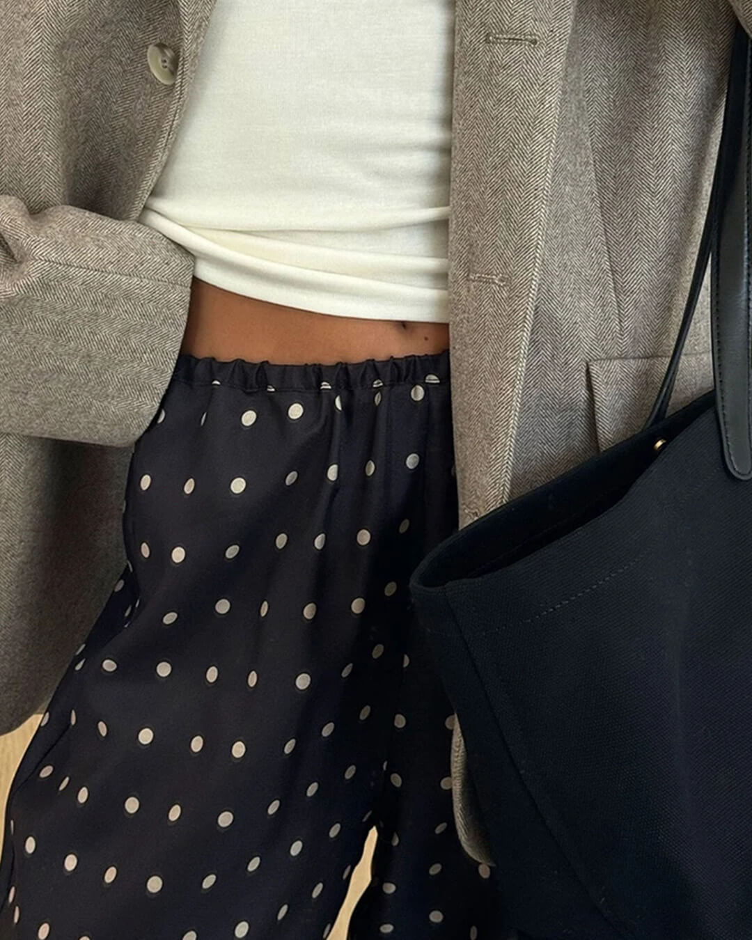 Pantalones de satén Evita con lunares