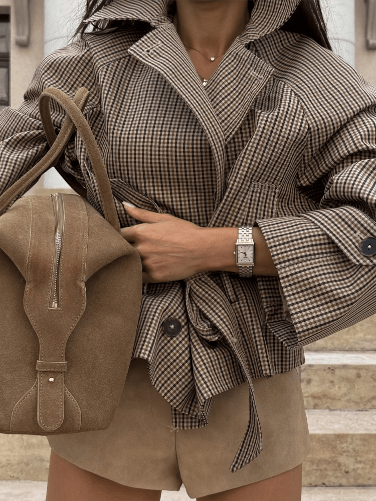 Gabardina Fiona de cuadros con cuello alto