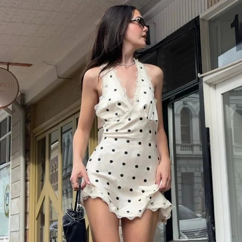 Vestido mini de encaje Margot sin espalda