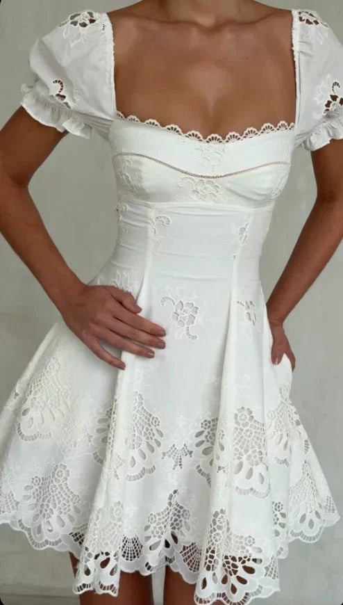 Minivestido Audra de encaje con aberturas