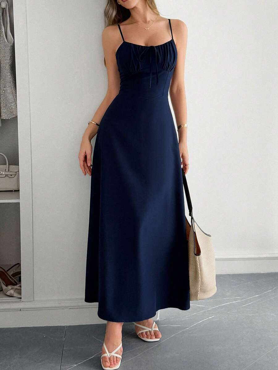 Vestido maxi Aleana con fruncido en la cintura