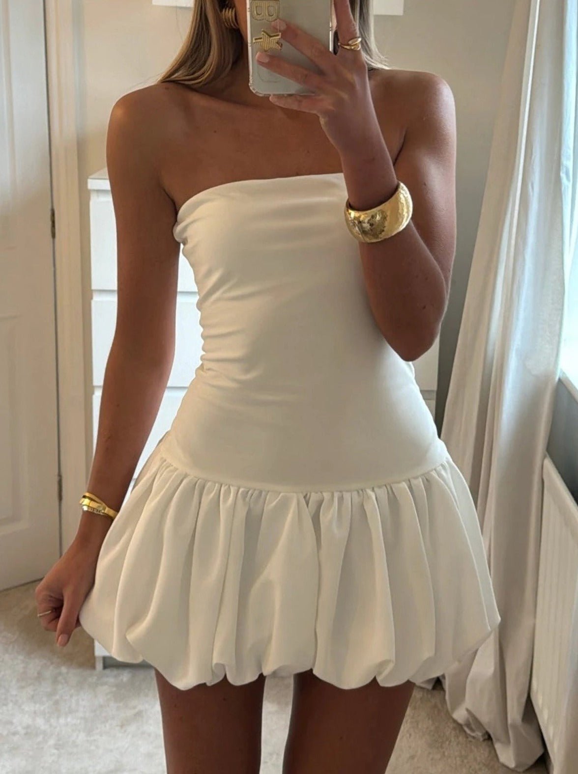 Vestido Sienna con talle bajo y dobladillo globo