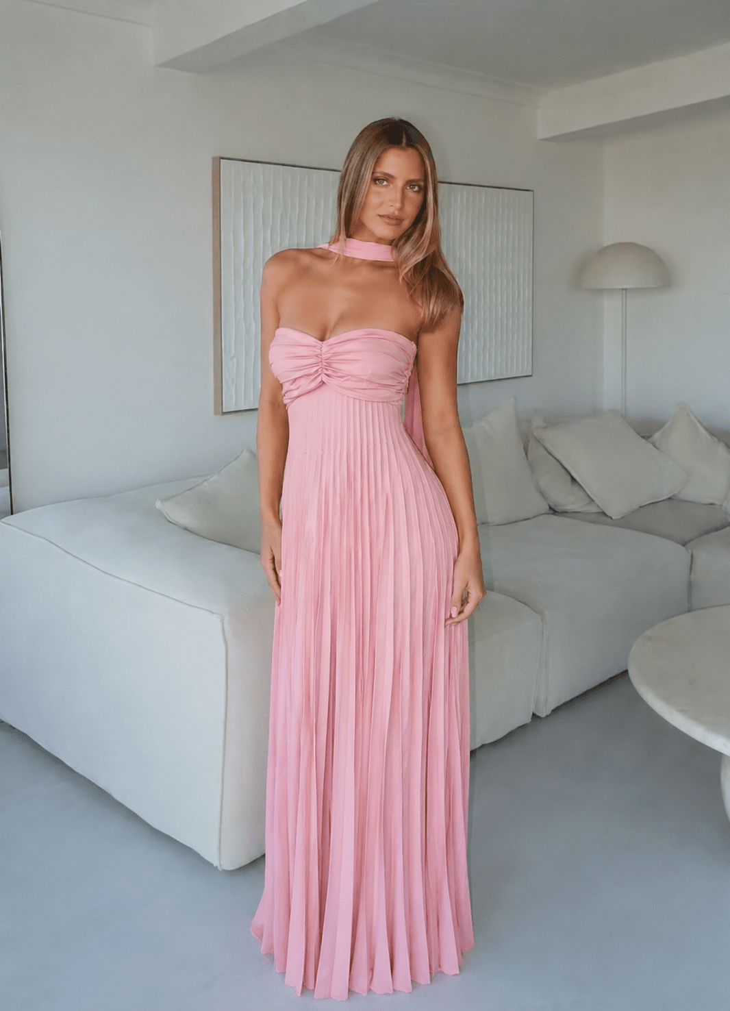 Ilaria Mesh Maxi Vestido con Pañuelo