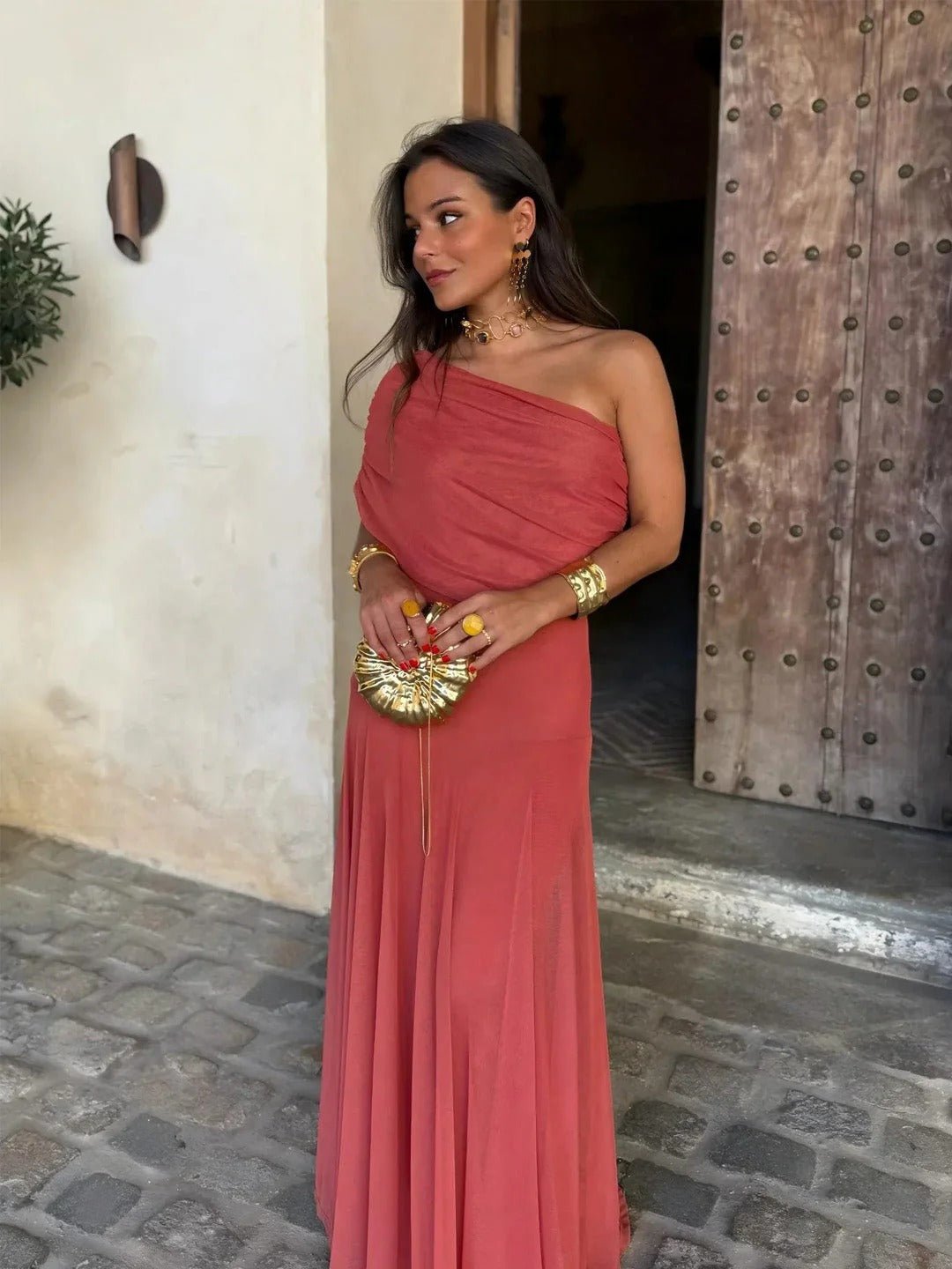 Cecile vestido largo fruncido off-shoulder