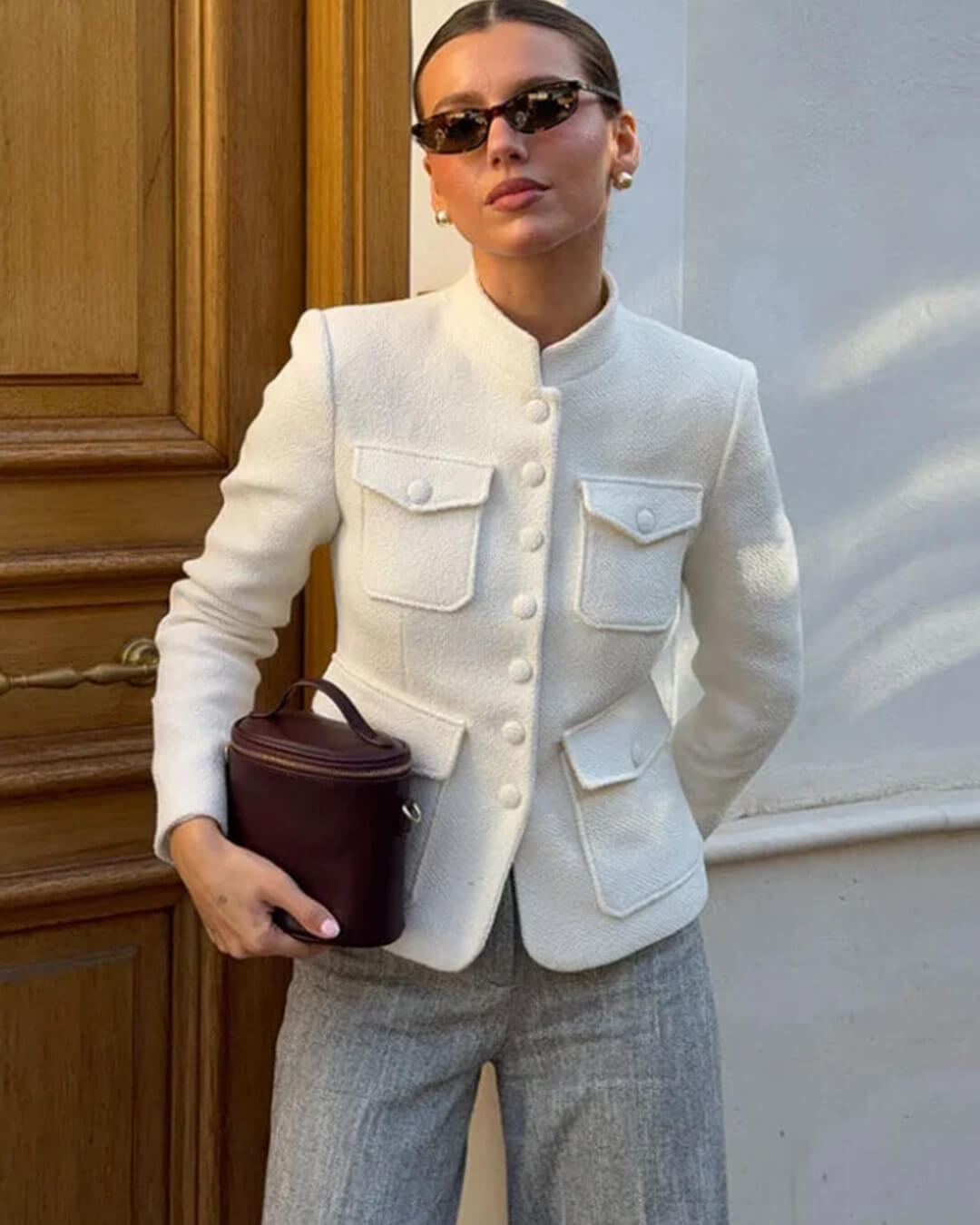 Blazer Anna con cuello mao y bolsillos de solapa