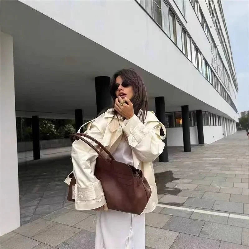 Chaqueta cortaviento Linda retro con doble botonadura