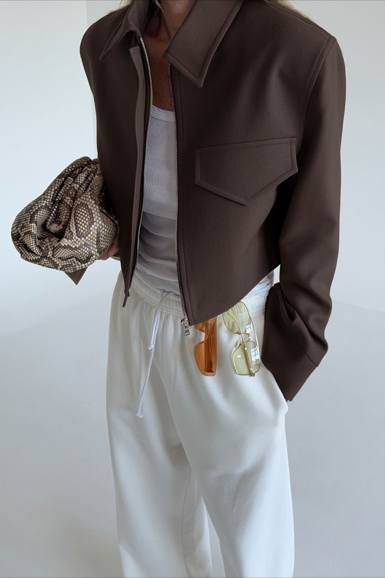 Chaqueta Amelie Marrón con Cremallera