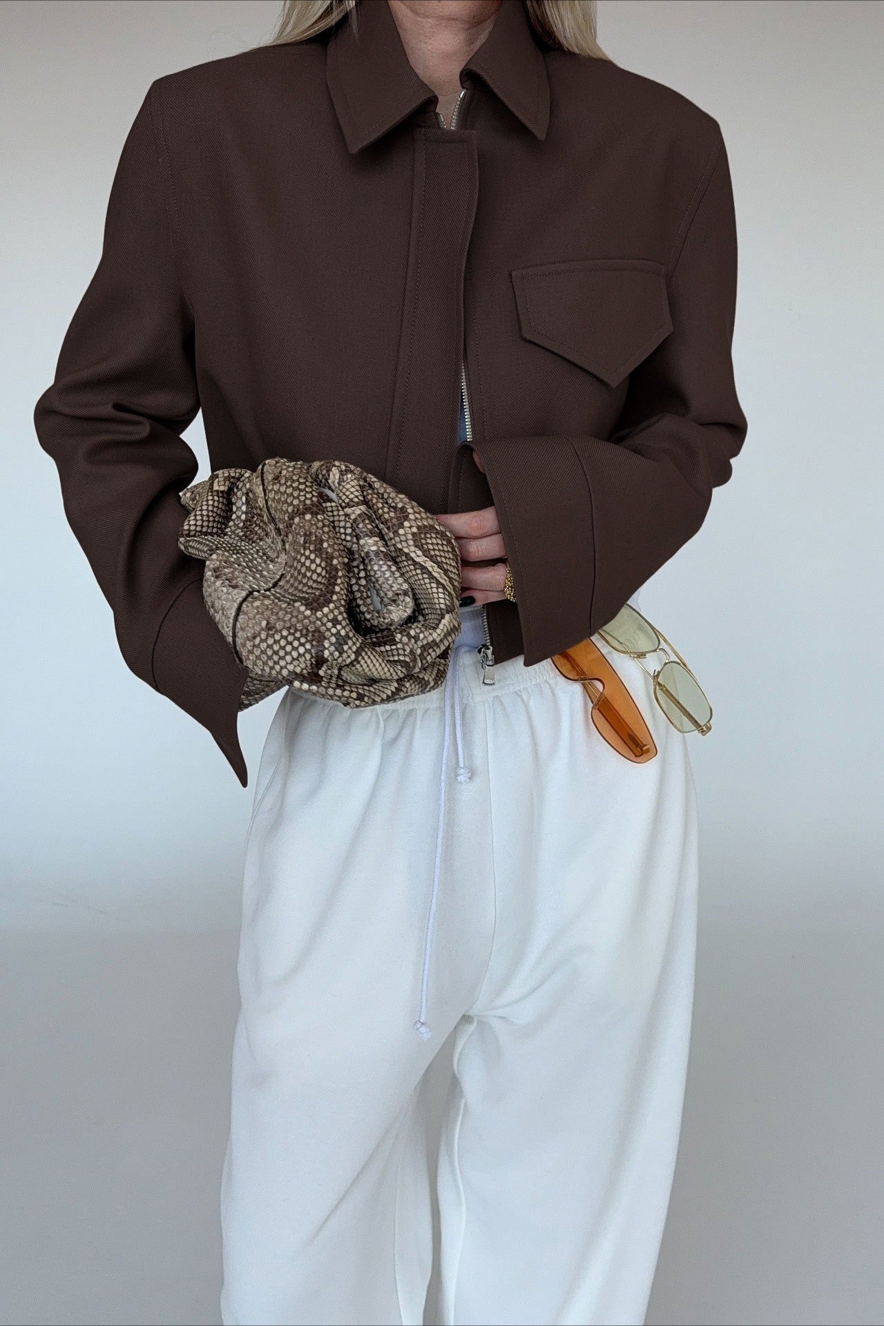 Chaqueta Amelie Marrón con Cremallera