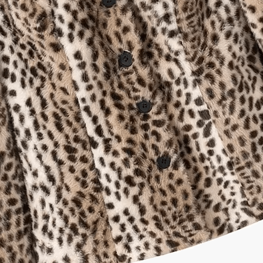 Chaqueta corta de pelo sintético con estampado de leopardo Katie