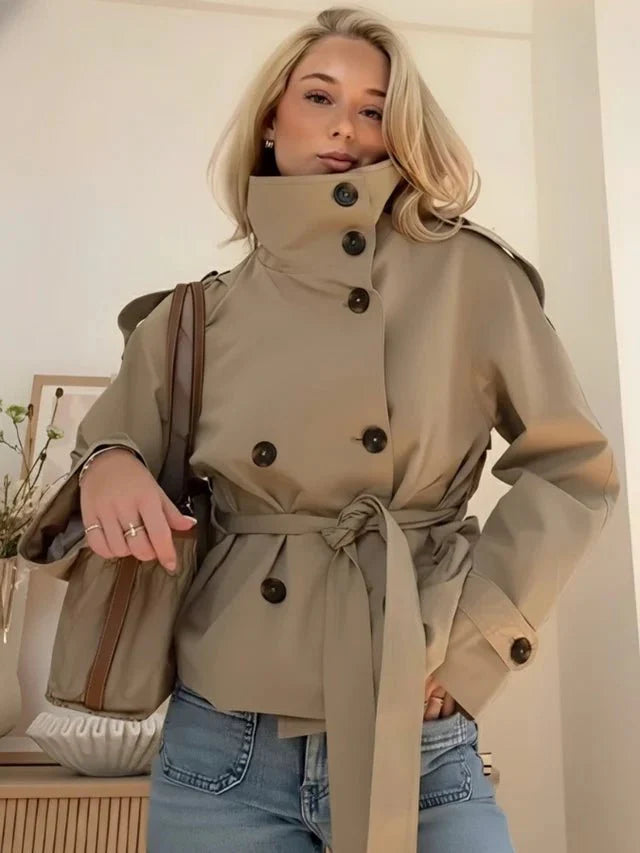Anna trench corto con cinturón