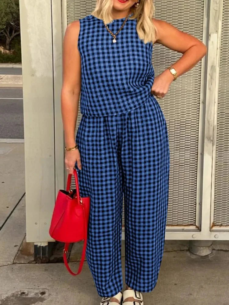 Conjunto Zinnia chaleco y pantalón a cuadros