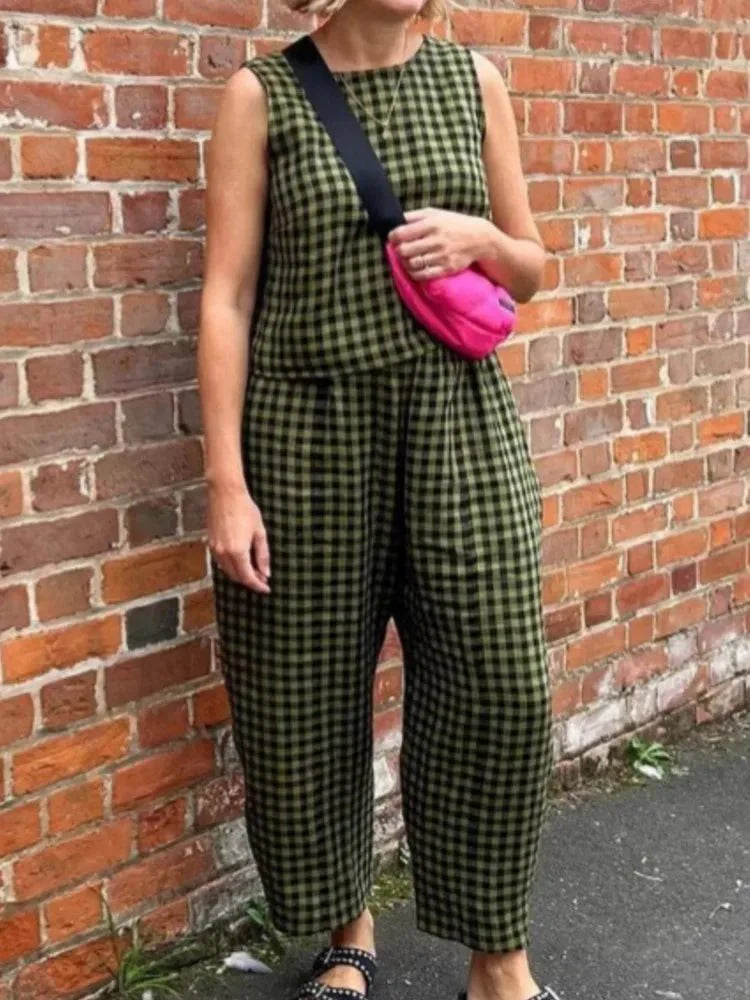 Conjunto Zinnia chaleco y pantalón a cuadros