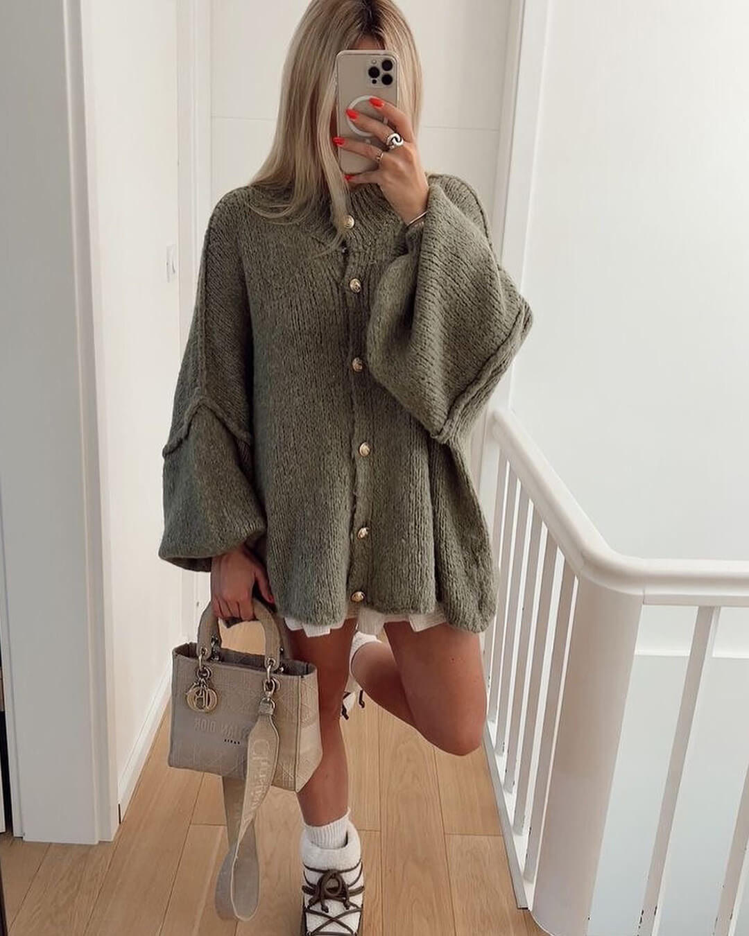 Laura Long Cardigan Knit