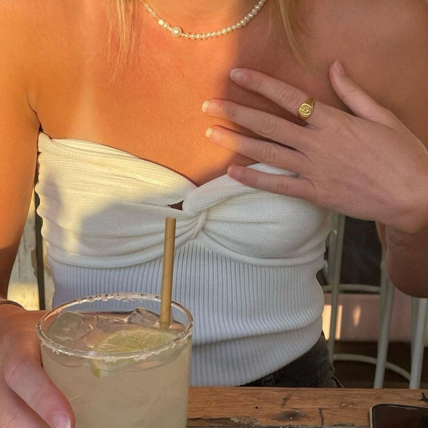 Genevra blusa off-shoulder