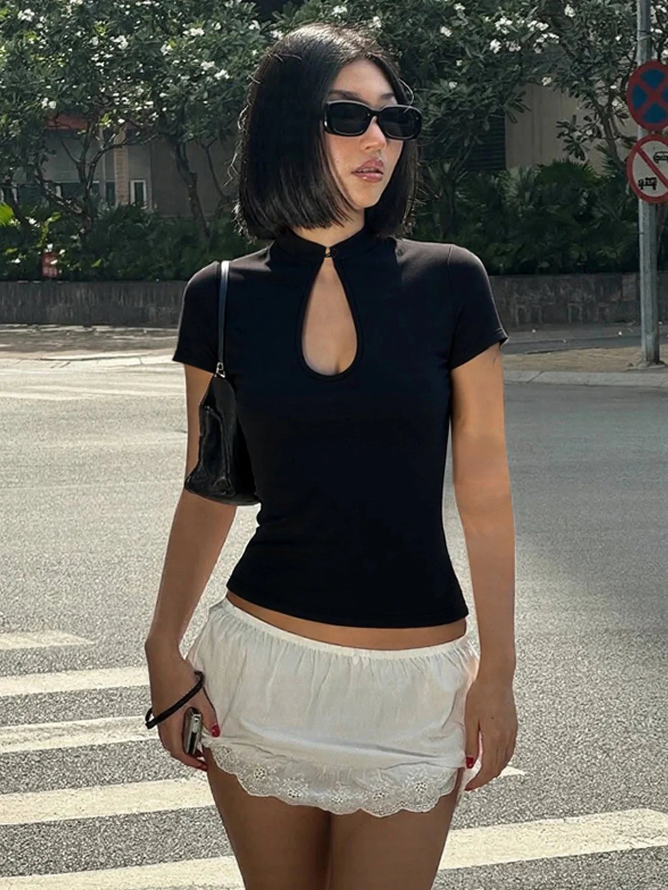 Ariane Mandarin Collar Knot Button Blouse