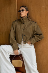 Chaqueta con cuello plisado Angelou