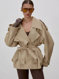 Gabardina Donna con cordones y cuello alto