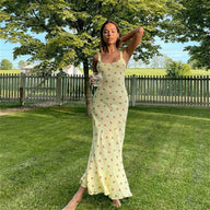 Vestido Hermione acampanado con volantes y estampado floral