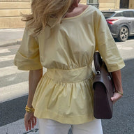 Blusa Jasmin con volantes y espalda descubierta
