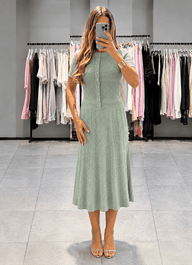 Vestido Midi de Punto con Botones Rebecca
