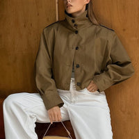 Chaqueta utilitaria Julia corta con pliegues