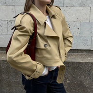 Chaqueta trench corta Mila