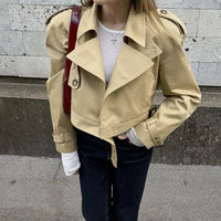 Chaqueta trench corta Mila