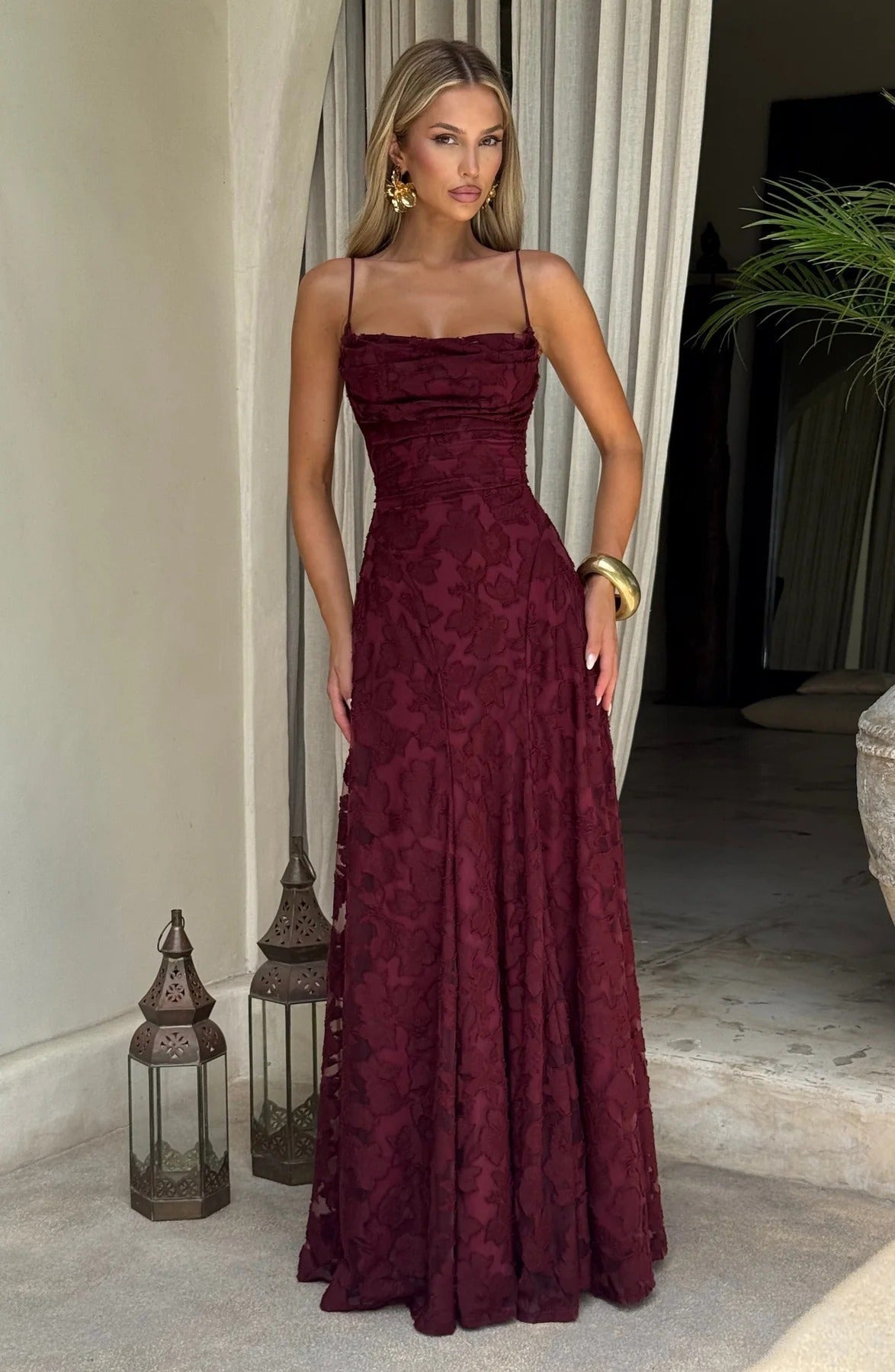 ZEYA - Annie Sleeveless Floral Maxi Dress