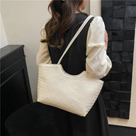 Bolso de Mano con Tejido Texturizado Romy