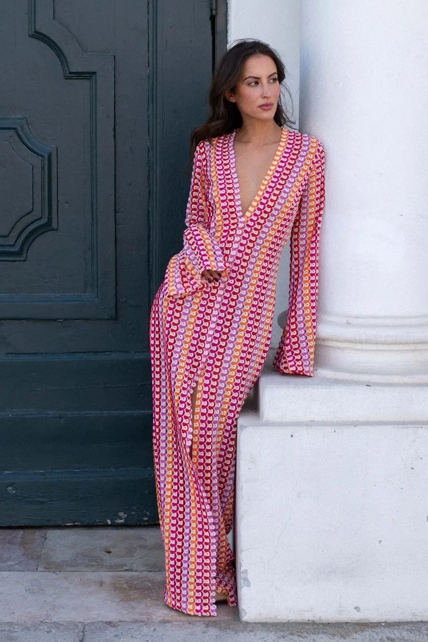 Sophia vestido maxi de crochet a rayas con mangas acampanadas