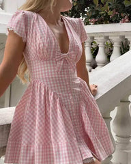 Vestido Mini de Cuadros Rosas con Lazo Vesna