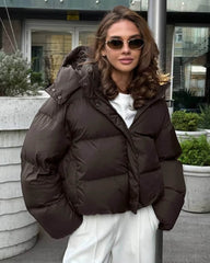 Chaqueta acolchada con capucha Zyna